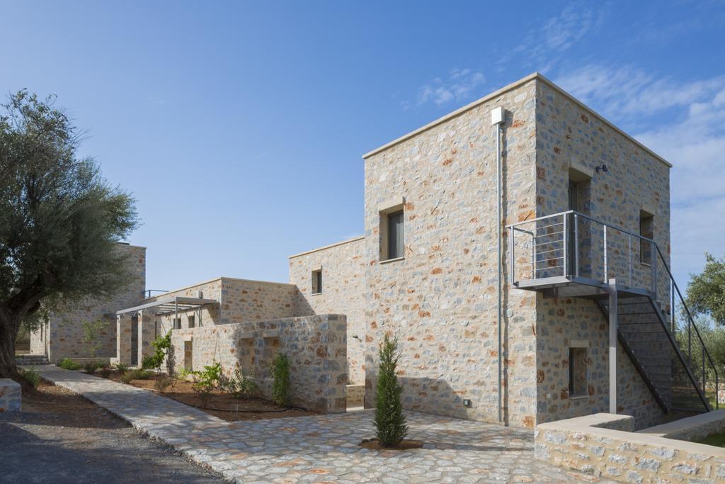 Mythies - Holiday Houses In Mani Levktron Bagian luar foto