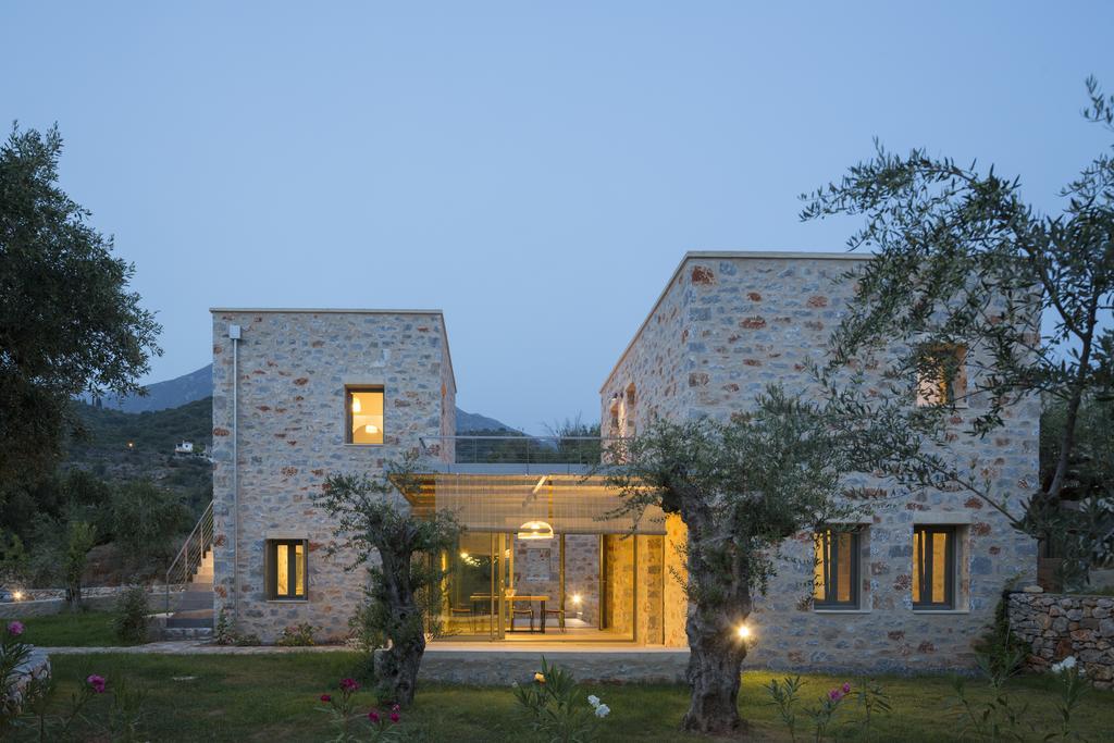 Mythies - Holiday Houses In Mani Levktron Bagian luar foto