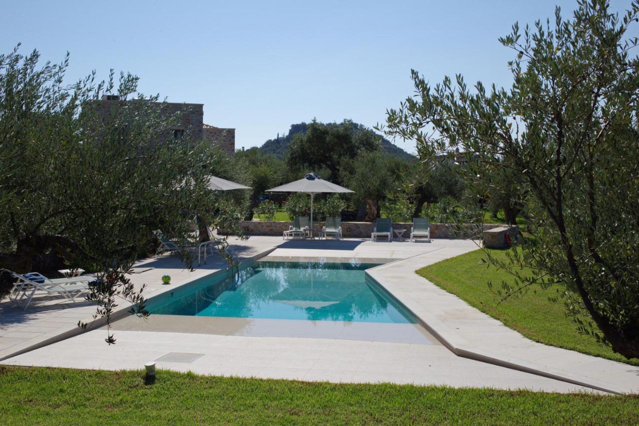 Mythies - Holiday Houses In Mani Levktron Bagian luar foto